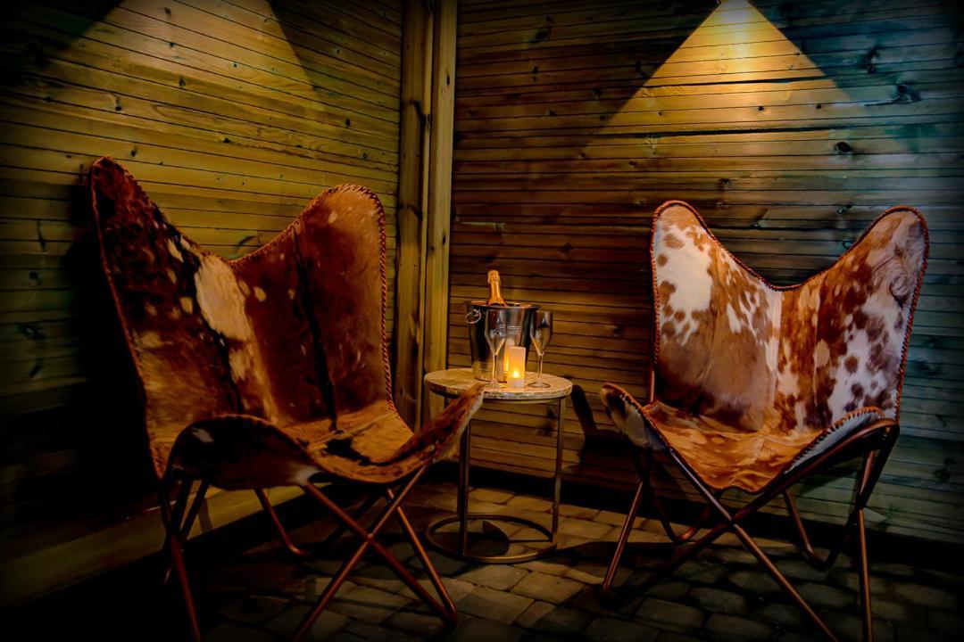 Le Spa Du Cabanon: Cabanon De Luxe Avec Spa Entierement Privatif アエィ エクステリア 写真